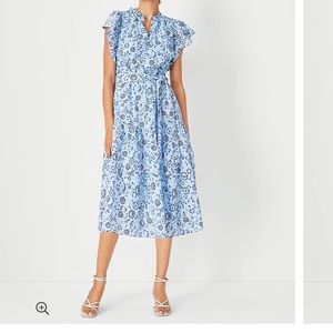 NWOT Never worn Ann Taylor Floral Flutter Sleeve Belted Flare Dress size 6